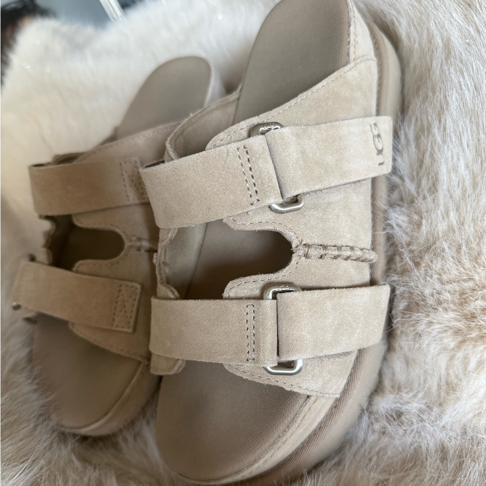 UGG Sandals